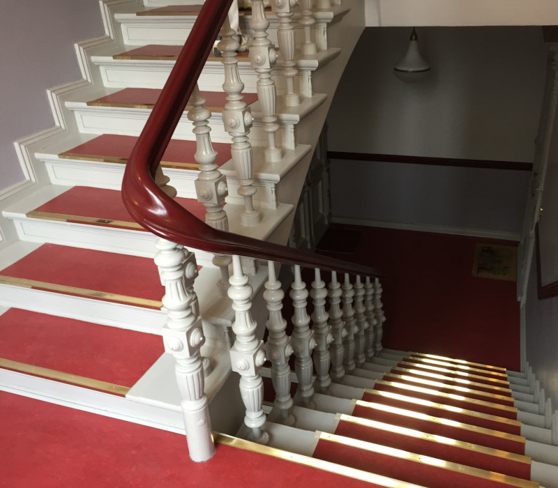 Galerie Foto - Treppenhausanstrich