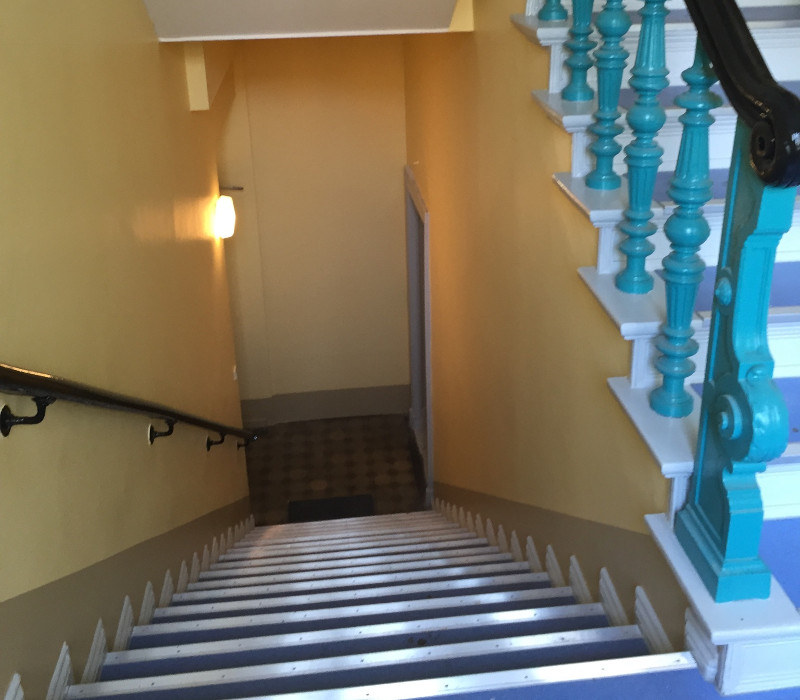 Galerie Foto - Treppenhausanstrich
